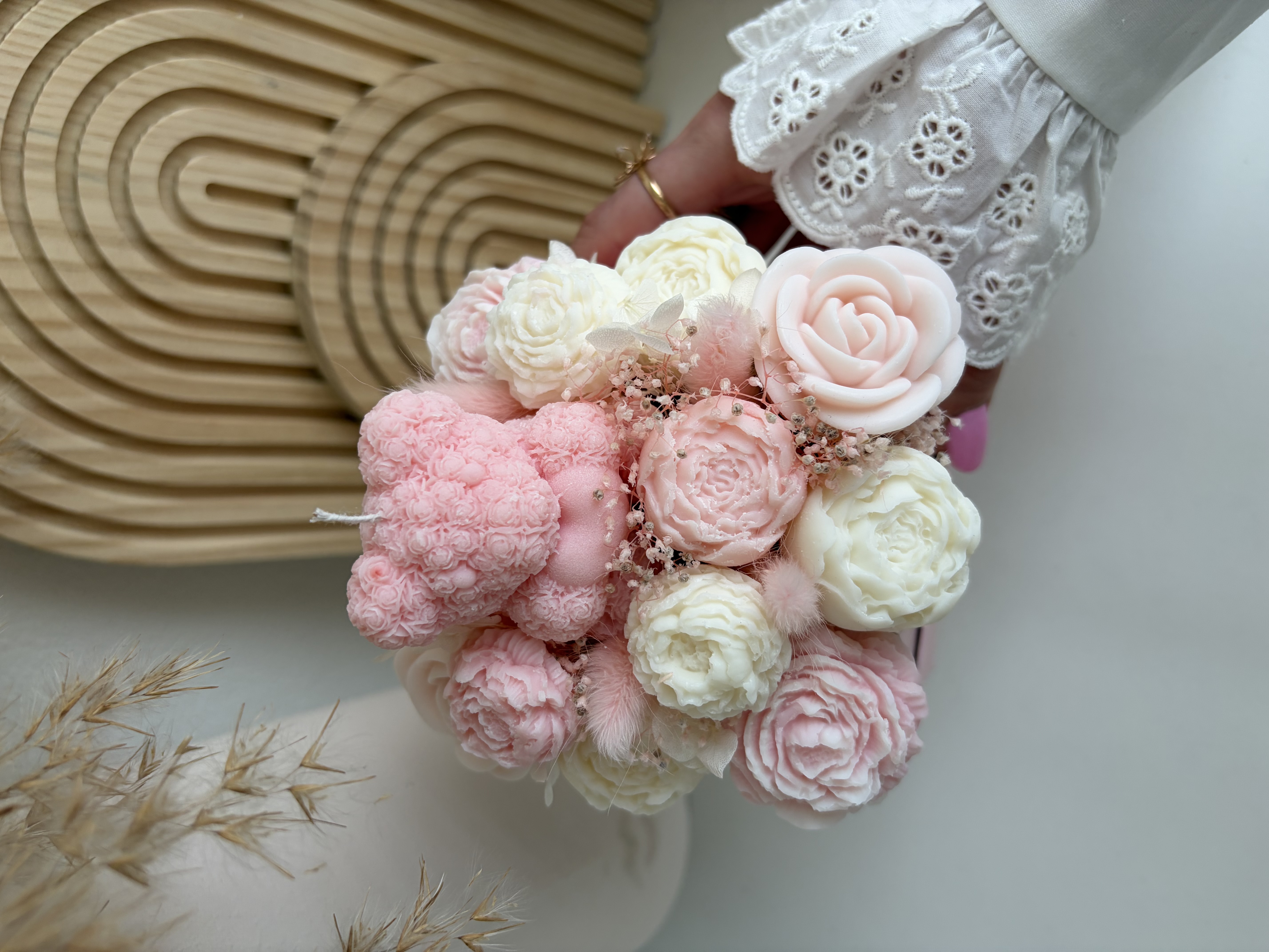 flowerbox-teddy-ruzova-luxury-candles