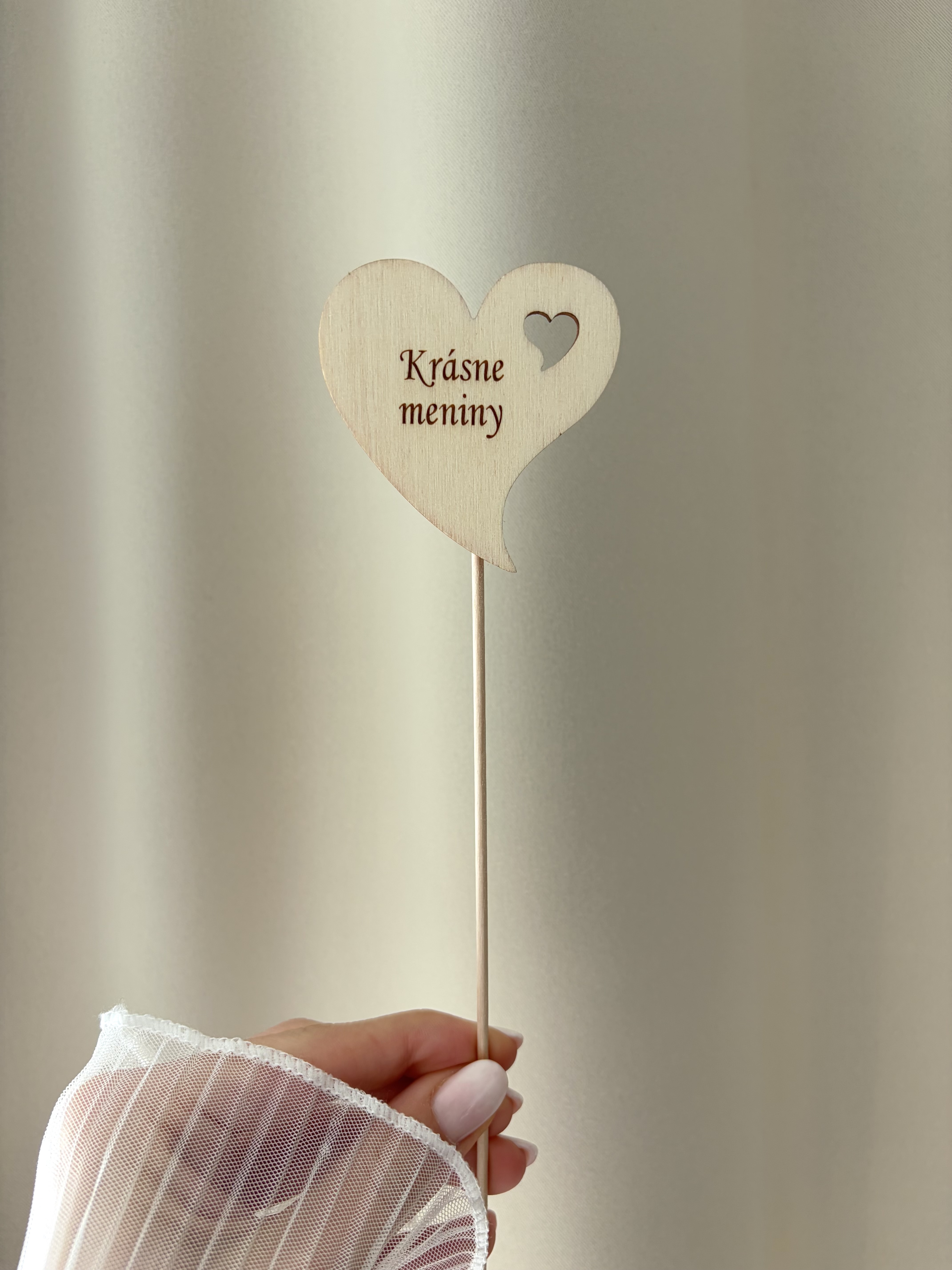 dreveny-zapich-krasne-meniny