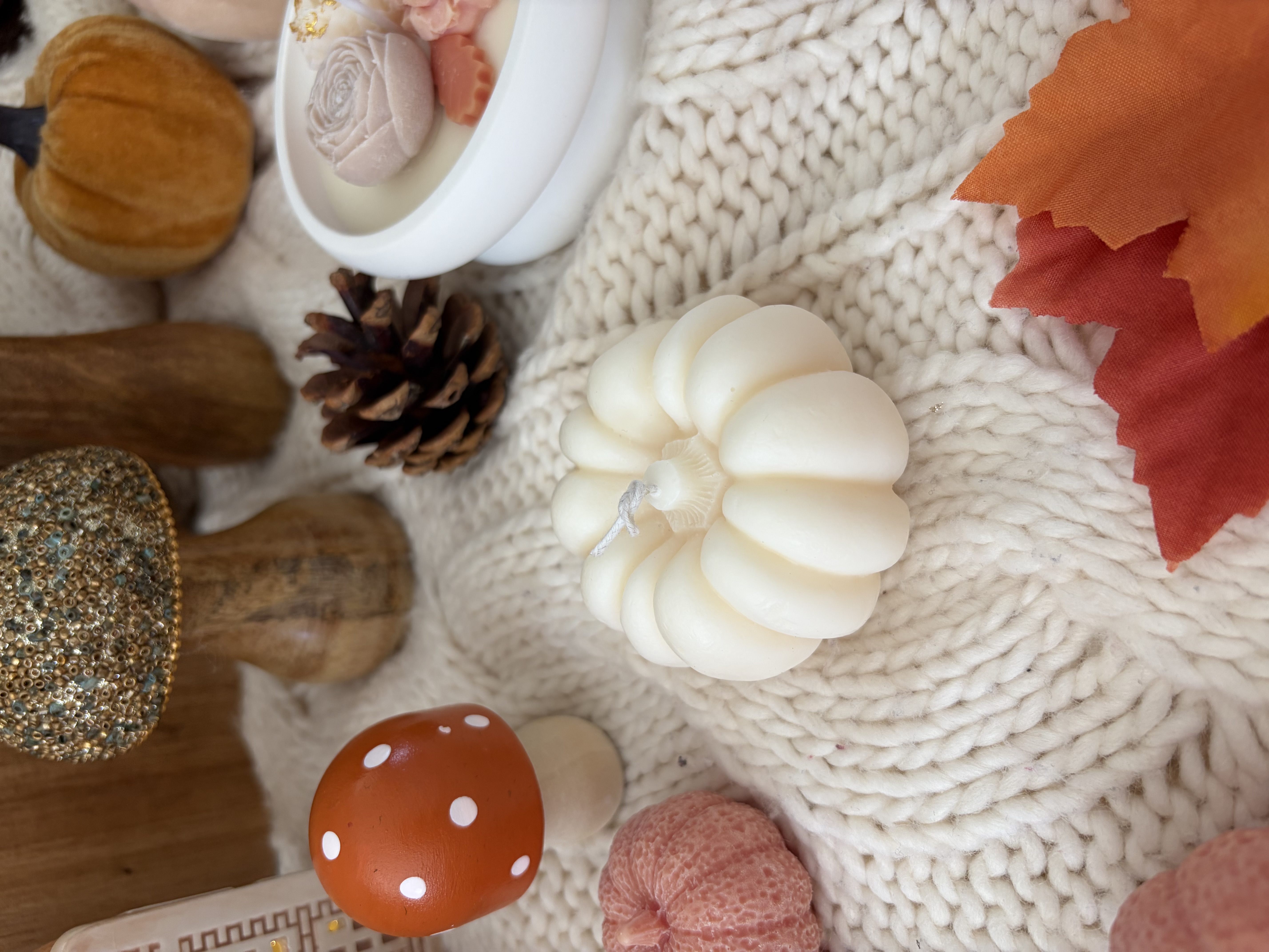 strapata-tekvica-luxury-candles