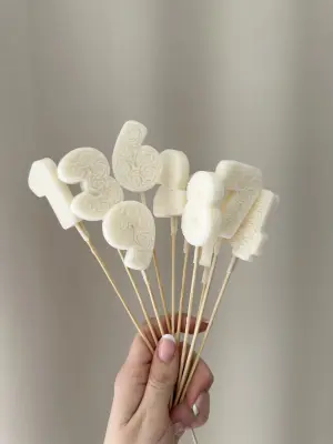 Číselný zápich do kytice