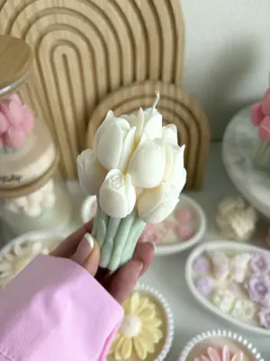 Jarní tulipánová kytička - Image 3