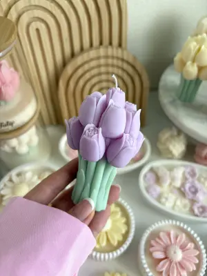 Jarní tulipánová kytička - Image 4