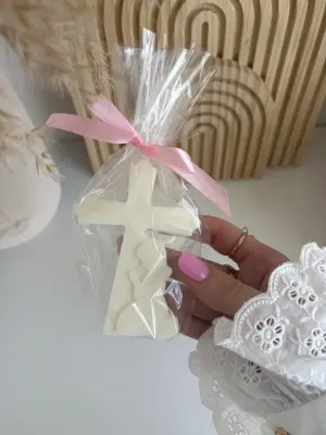 Kříž v celofánu - Image 3